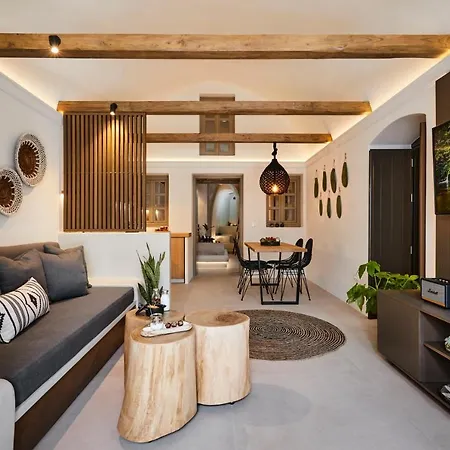Floria فندق مبيت وإفطار 4*