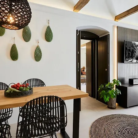 Floria Bed & Breakfast Karterados (Santorini)