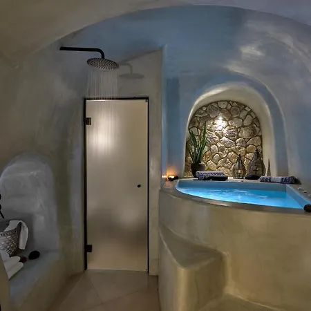 Floria Bed & Breakfast 4*